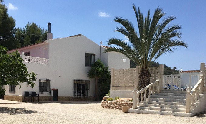 La Romana Villa | Beautiful private villa in a quiet location