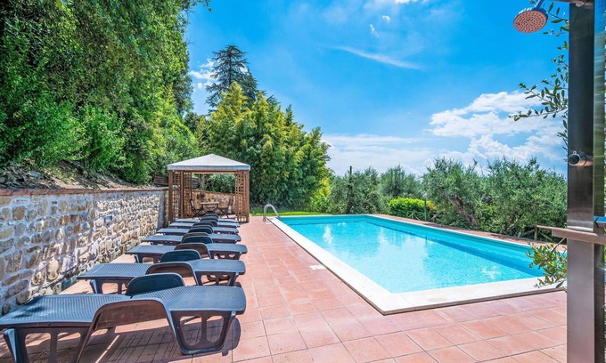 San Feliciano Villa | Beautiful private villa with WIFI, private pool, A/C, TV, patio, pets allowed and parking