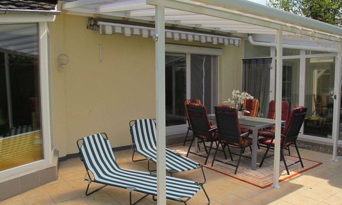 Godern House | Beautiful private villa for 6 guests with WIFI, TV, terrace and parking