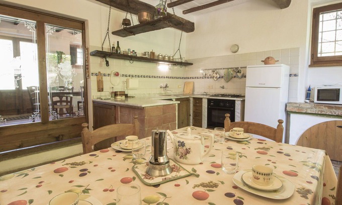 Montoro Villa | Beautiful private villa for 10 guests with pool, WIFI, A/C, TV, panoramic view and parking