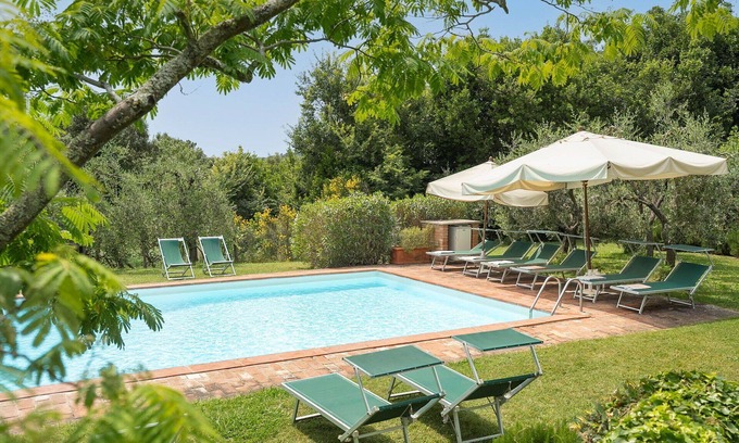 Palaia Villa | Beautiful private villa with WIFI, A/C, private pool, TV, patio, panoramic view and parking