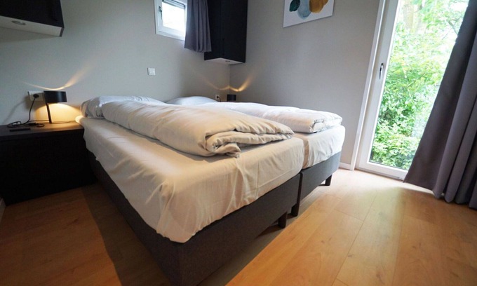 Susteren House | Beautiful private villa for 4 guests with WIFI, pool, TV and terrace