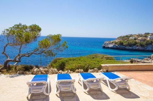 Cala Santany Villa | Beautiful private villa on the sea