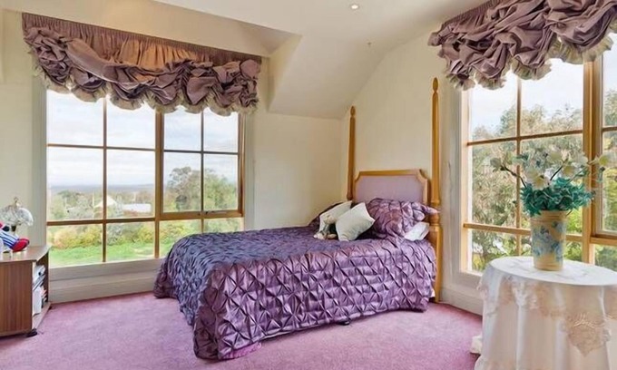 Maldon House | Beautiful Property- for longer stays sleeps
