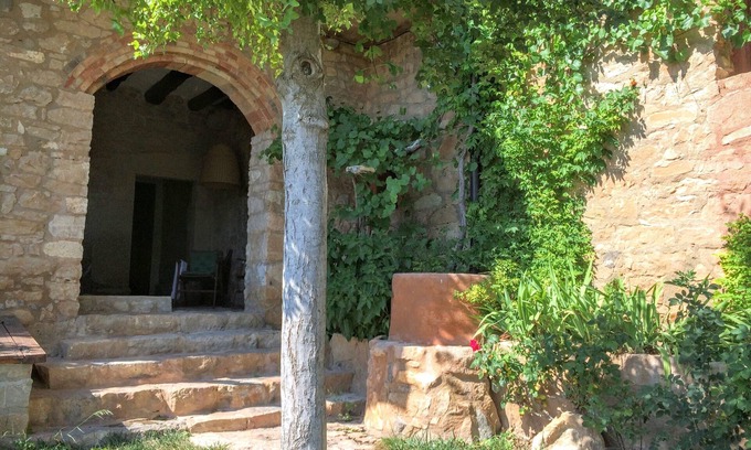 Rocallaura Other | Beautiful Recently Renovated Farmhouse with Pool