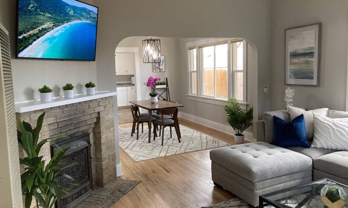 Del Norte House | Beautiful remodeled 2 bedroom home near the Rio Grande river