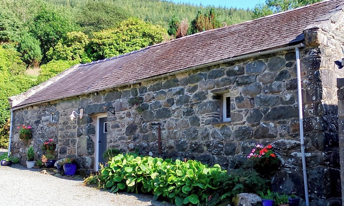 Caerdeon Cottage | Beautiful riverside location. Stone barn with large enclosed garden.
