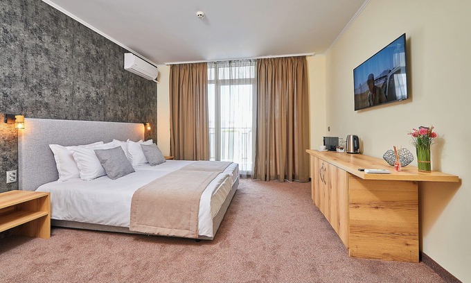 Sunny Beach Apartment | Beautiful room close to the sea and city center