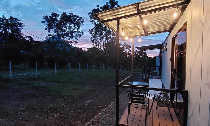 Penas Blancas Hotel | Beautiful rooms with terrace and view of the Arenal Volcano in La Fortuna.