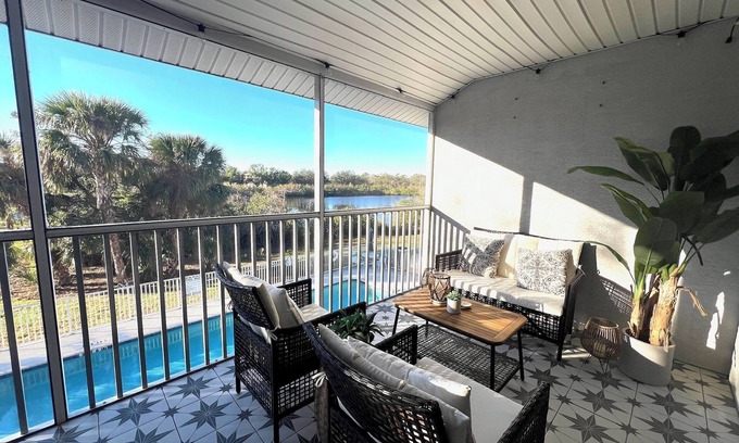 Rotonda West Condo | Beautiful Rotonda Condo 2 Bed 2 Bath Pool Walkable Near Beaches Monthly Rental