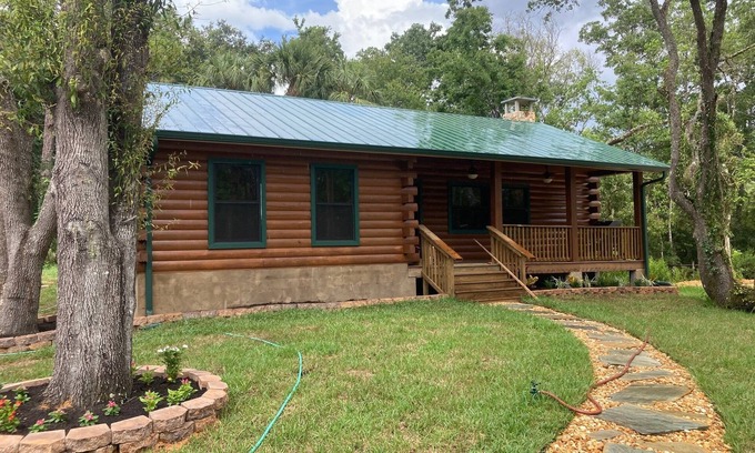 Crystal River Cabin | Beautiful Rustic and Modern Log Home