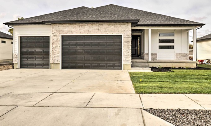 West Valley City House | Beautiful Salt Lake City Home w/ Huge Yard!
