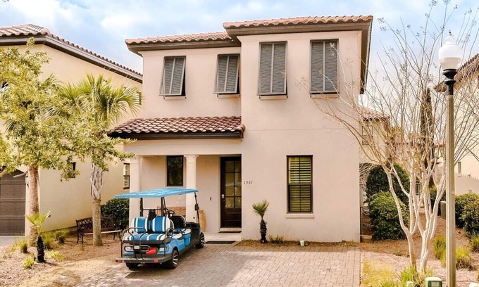 Villa Lago Villa | Beautiful Sandestin® Home! 6-Seater Golf Cart! 5 Bikes! Resort Pool Access - Bea