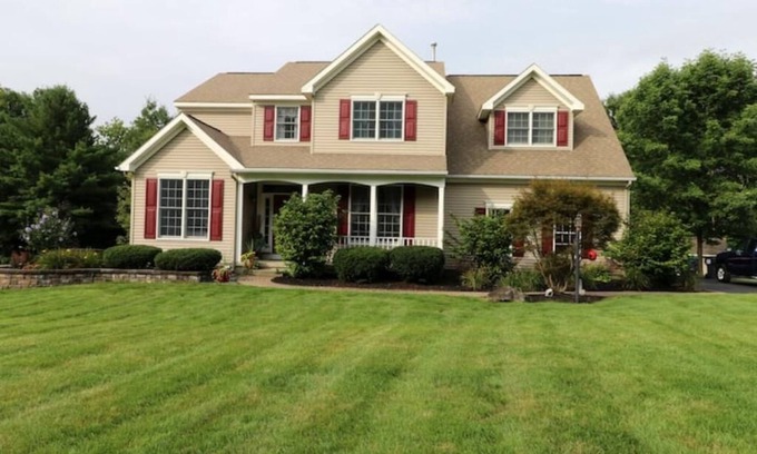 Malta House | Beautiful Saratoga Springs home. Located near Saratoga Racetrack.