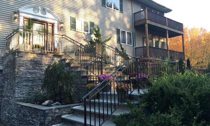 Mount Marion House | Beautiful Saugerties Rental, close to HITS, Hiking, Festivals, Skiing