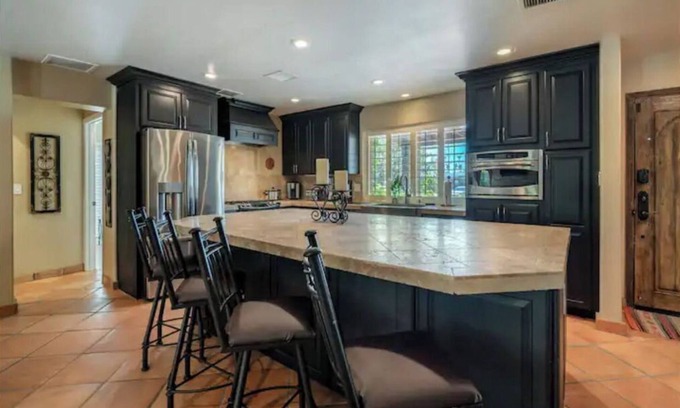 South Scottsdale House | Beautiful Scottsdale home in Old Town with a new heated pool/sleeps 6 w/4beds