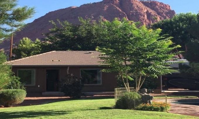 Ivins House | Beautiful, Secluded And Peaceful Guest House ~ Magnificent Views
