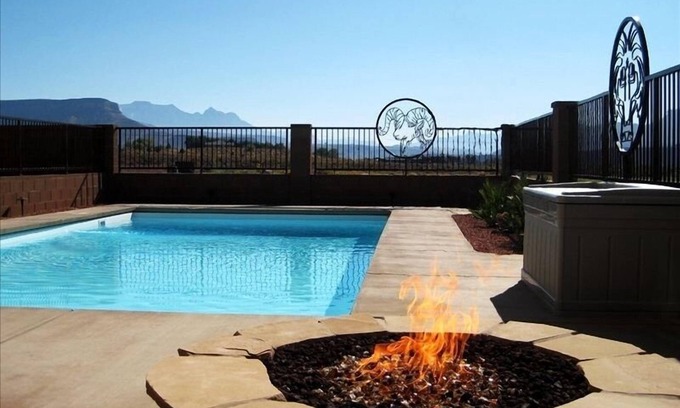 Washington County House | Beautiful Secluded Casita Close to Zion Pool Fire Pit Patio, This Is YOUR Place!