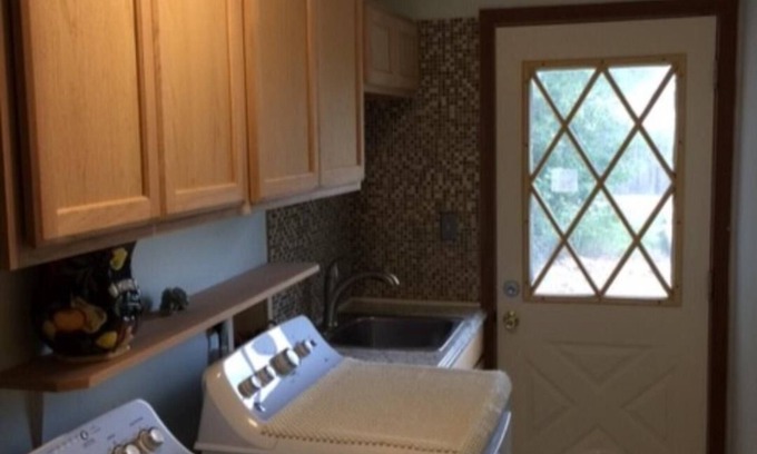 Eustis Apartment | Beautiful serene country setting 15 minutes from Mt Dora. 45 min to Disney