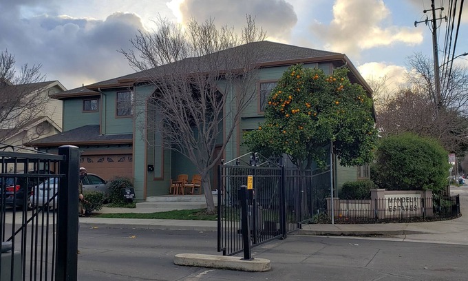 East Palo Alto House | Beautiful, Silicon Valley, 3 Bedroom, 2 Bath House