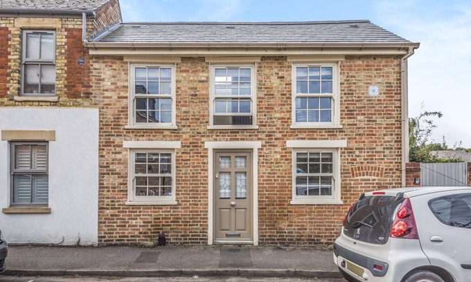Oxford House | Beautiful small 2-bedroom house in Iffley Fields