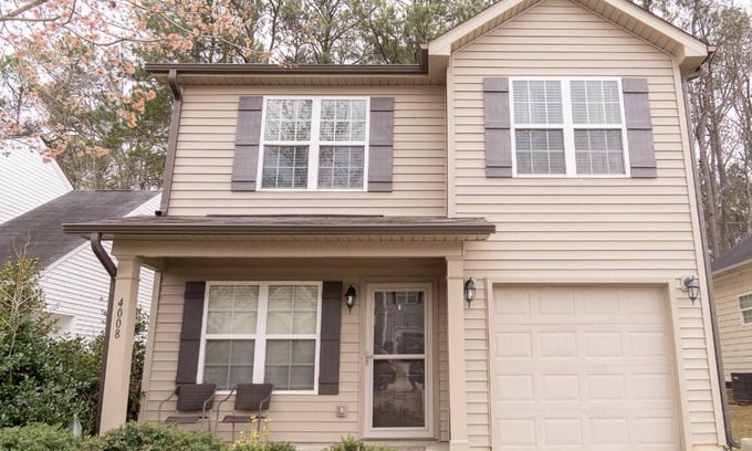 Southeast Raleigh House | Beautiful spacious 4 bedroom house , sleeps 10+