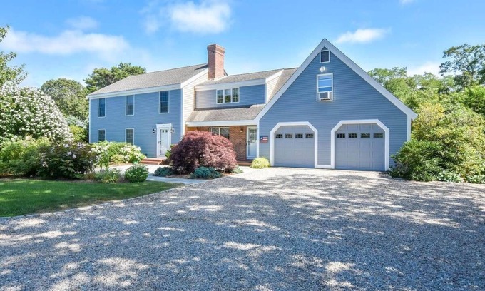 Eastham House | Beautiful Spacious Family Retreat w/Pool!