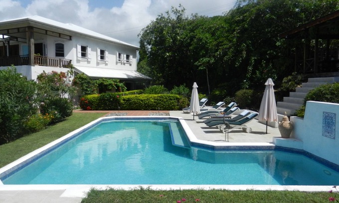Saint David's Villa | Beautiful, spacious high-end luxury villa in prime location, pool, ocean view.