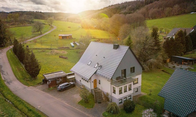 Neroth Apartment | Beautiful, spacious holiday apartment in Neroth