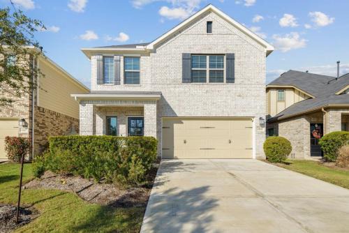 Conroe House | Beautiful spacious house with great location!