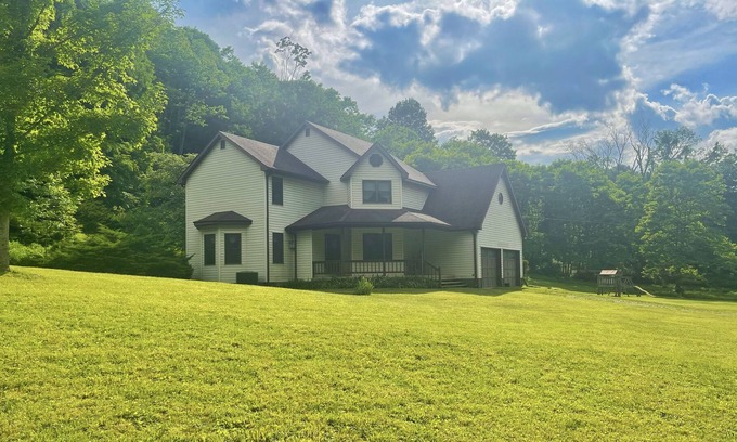 Harman House | Beautiful & Spacious Mountain House of Hope