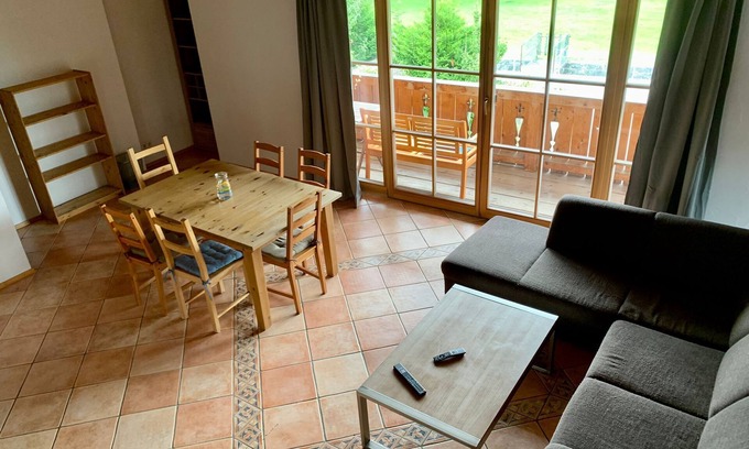 Lenggries Apartment | Beautiful, spacious west-facing balcony