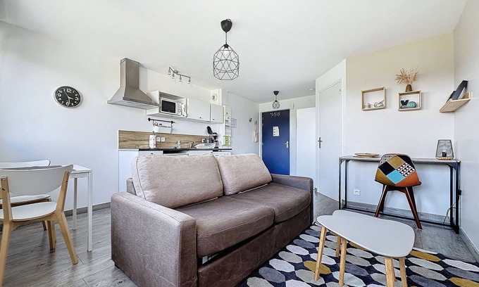 Donville-les-Bains Apartment | Beautiful studio near the sea (the pontoon)