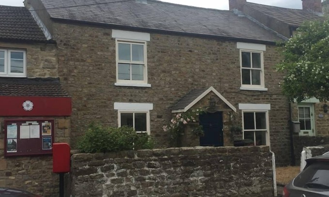 Hunton House | Beautiful Stone Cottage in Wensleydale