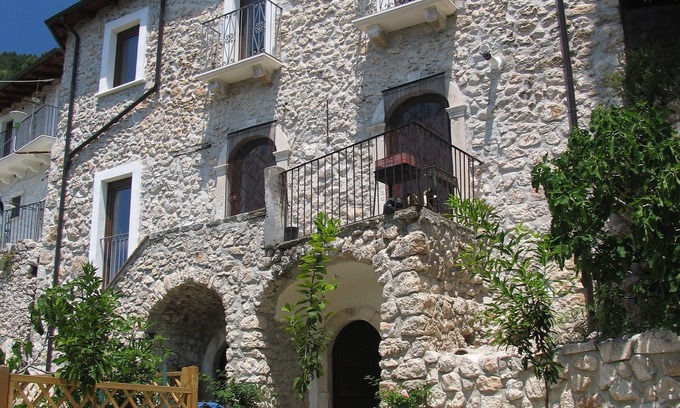Roccacasale House | Beautiful stone house, high in the medieval mountain village of Roccacasale
