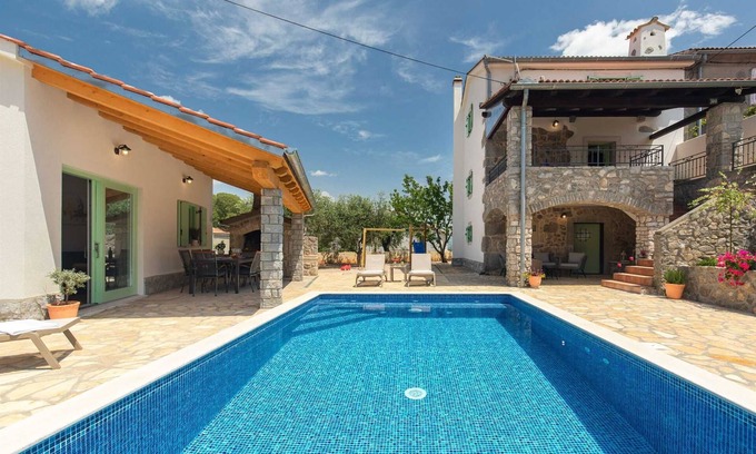 Vrh House | Beautiful stone house IVA with heated pool