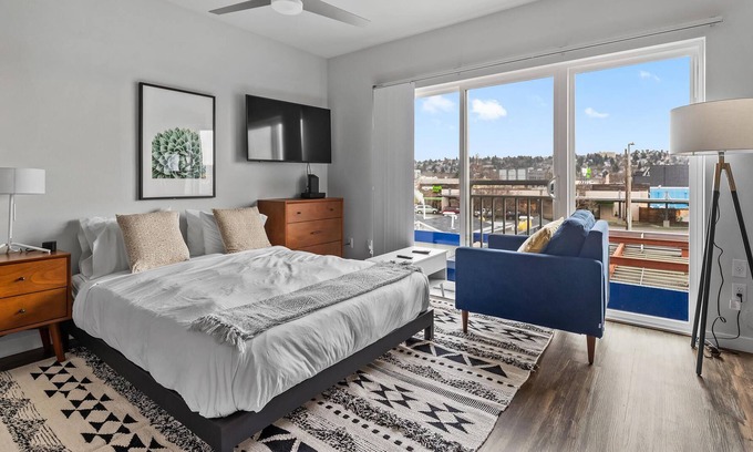 Old Ballard Apartment | Beautiful Studio Apartment in Seattle