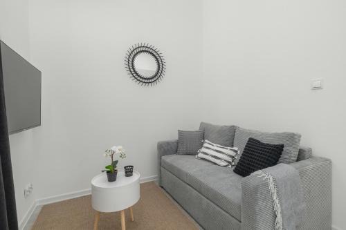 West Pomeranian Voivodeship Apartment | Beautiful Studio Apartments in Szczecin by Noclegi Renters