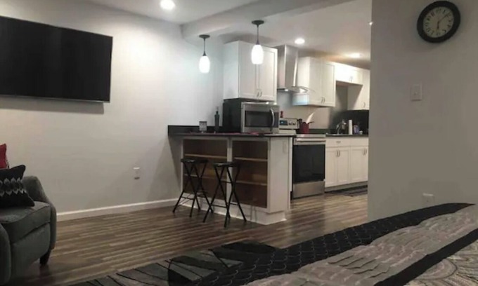 Maysville Apartment | Beautiful studio in historic downtown Maysville