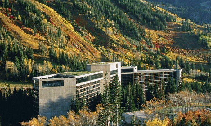 Salt Lake Mountain Resorts Apartment | Beautiful studio unit at resort, sleeps 2