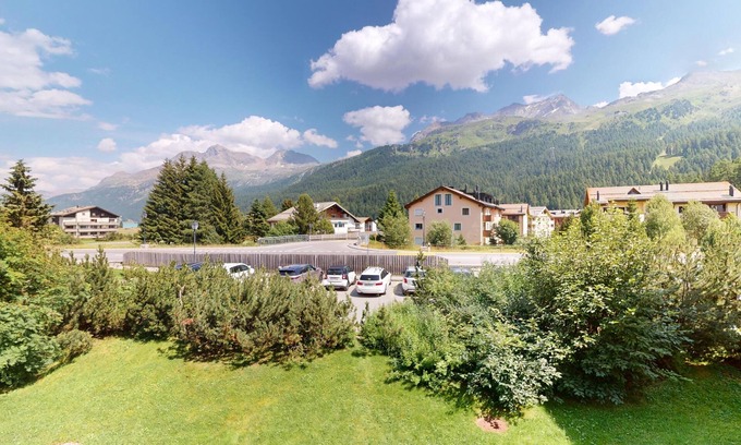 Sils-Maria Apartment | Beautiful, stylishly furnished 2-room flat on the 1st floor, in a quiet and cent