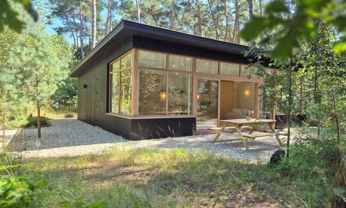 Lille House | Beautiful stylish bungalow with 2000 m2 of private forest in the Flemish Kempen