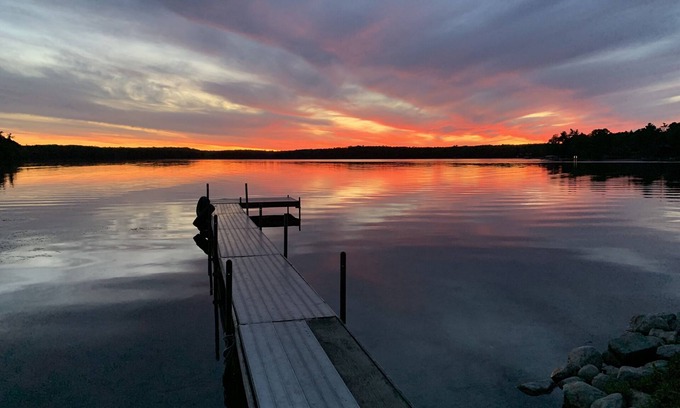 Holton House | Beautiful sunset views over the lake!