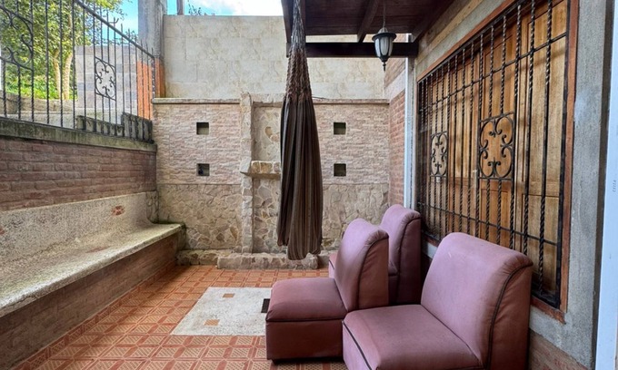 Restrepo Ski Chalet | Beautiful swimming pool and view of Lake Calima for 40 people (Private)