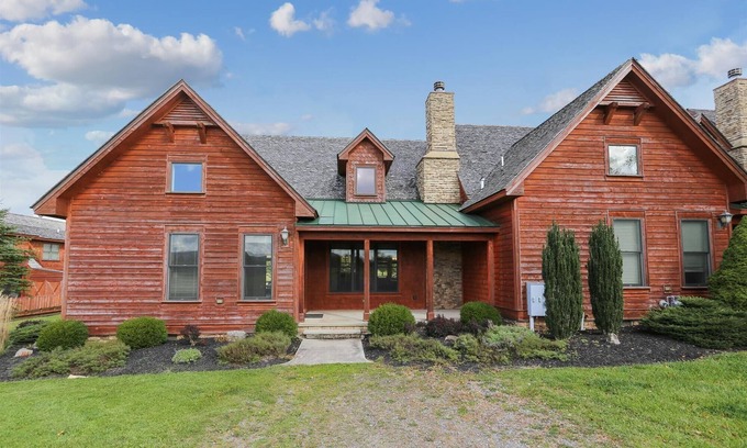 Timberline House | Beautiful townhome close to skiing provides easy access year-round!