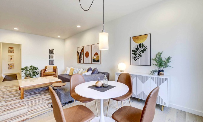 Downtown Boise House | Beautiful Townhome - Steps to Downtown Boise!