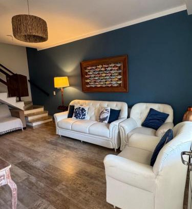 Itagua House | Beautiful triplex house in a spectacular local condominium