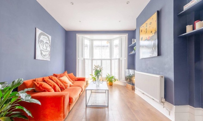 Finsbury Park House | Beautiful Two-Story Flat With Garden in Islington