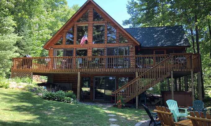 Stone Lake Ski Chalet | Beautiful Up North Get Away