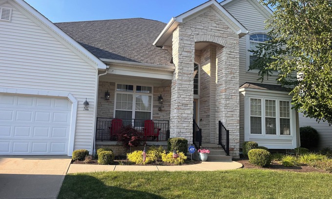 Highland Heights House | Beautiful updated spacious home located on the beautiful Stonewater Golf club .